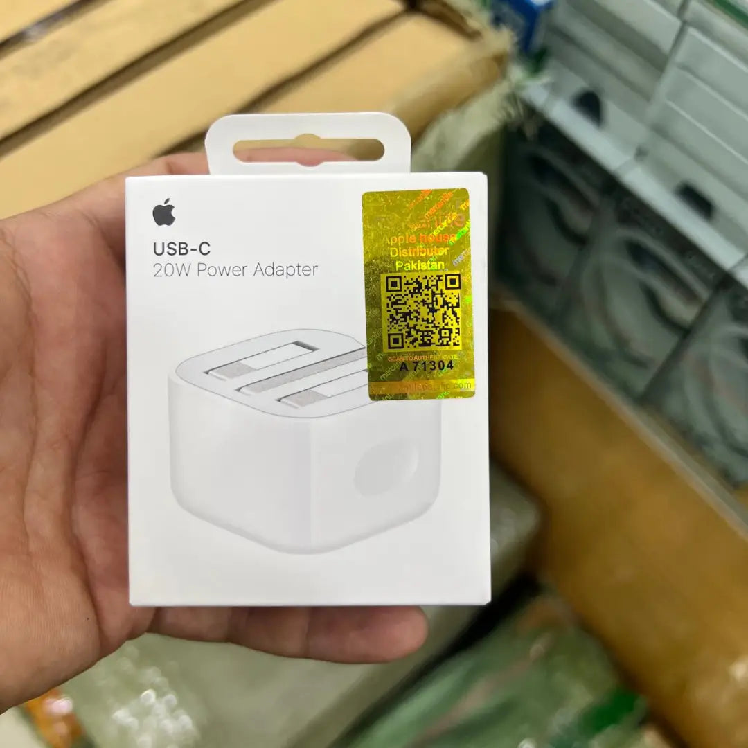 Apple 20W USB-C Power Adapter (UK 3-Pin) 9