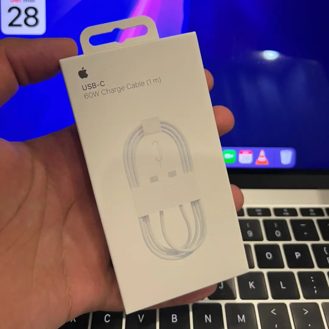 Original USB-C to USB-C Fast Charging Cable for iPhone 4